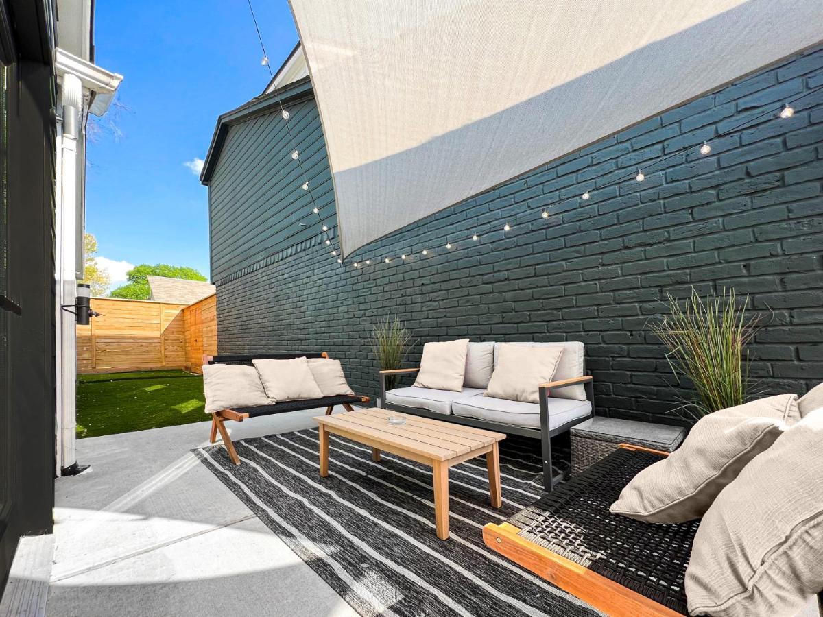 Open Airy Custom Designed Home - 2Kings - Sleeps 14 Houston Exterior photo